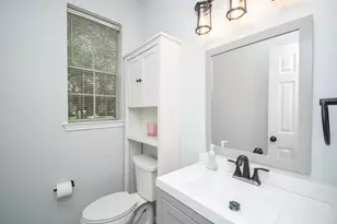 17419 Marigold Dr, Sugar Land, TX 77479 - Photo 39