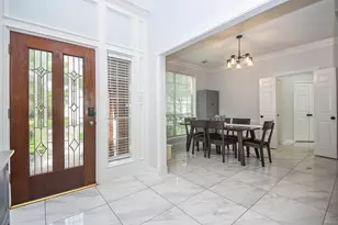 17419 Marigold Dr, Sugar Land, TX 77479 - Photo 3