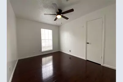 10682 Hazelhurst Drive #14, Houston, TX 77043 - Photo 17