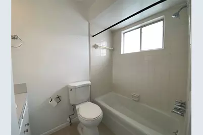 10682 Hazelhurst Drive #14, Houston, TX 77043 - Photo 19