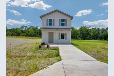 325 Dana Drive, Lufkin, TX 75901 - Photo 1