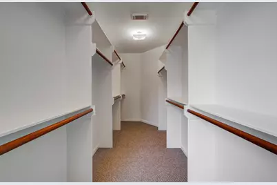 5425 Loch Lomond Drive, Houston, TX 77096 - Photo 39