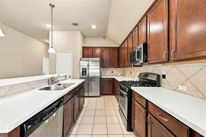 21554 Barrett Knolls Drive, Richmond, TX 77406 - Photo 7