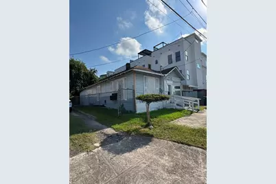 3317 Pease Street, Houston, TX 77003 - Photo 1
