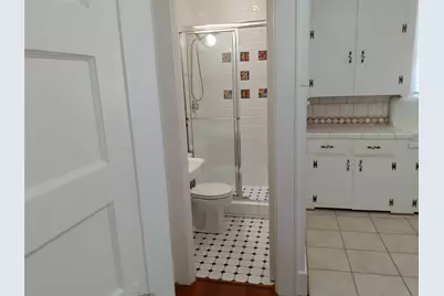 2924 Ave P 1/2 #1, Galveston, TX 77550 - Photo 11