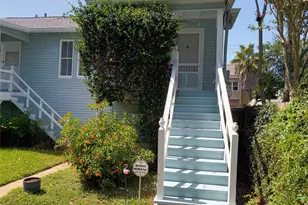 2924 Ave P 1/2, Galveston, TX 77550 - Photo 1