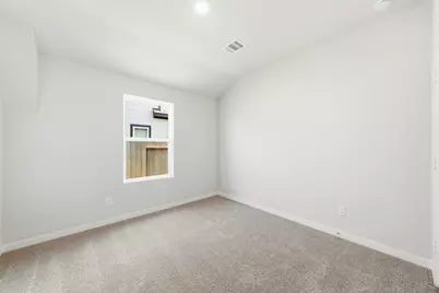 14215 Spring Valley Drive, Conroe, TX 77303 - Photo 17