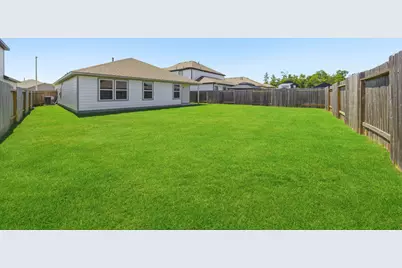 14215 Spring Valley Drive, Conroe, TX 77303 - Photo 23