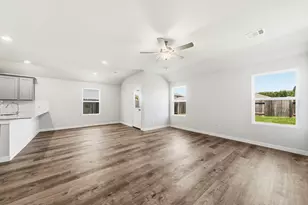 14215 Spg Vly Dr, Conroe, TX 77303 - Photo 11