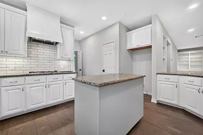 7707 Stone Arbor Drive, Sugar Land, TX 77479 - Photo 15