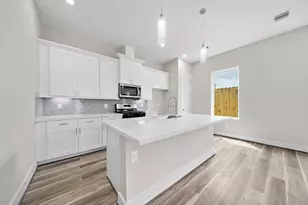 7514 Sandle St, Houston, TX 77088 - Photo 1