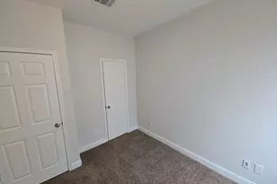 8235 Locksley Rd, Houston, TX 77078 - Photo 11