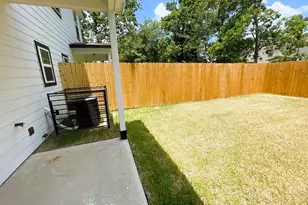 8235 Locksley Rd, Houston, TX 77078 - Photo 29