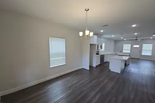 8235 Locksley Rd, Houston, TX 77078 - Photo 5