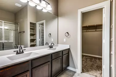122 Wickersham #B, Conroe, TX 77304 - Photo 11