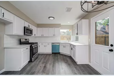 5803 Forest Timbers Dr, Humble, TX 77346 - Photo 9