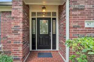 67 E Sterling Pond Cir, The Woodlands, TX 77382 - Photo 3