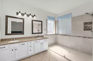 67 E Sterling Pond Cir, The Woodlands, TX 77382 - Photo 27