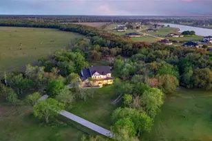 4902 Brazos Lakes Dr, Richmond, TX 77469 - Photo 1