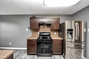 9219 Dewberry Blossom Ln, Houston, TX 77064 - Photo 13