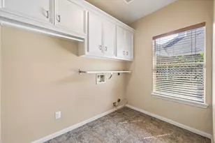 4510 Cypress Pond Ct, Houston, TX 77059 - Photo 31
