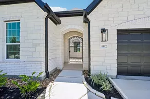15927 Iris Mdw Dr, Conroe, TX 77302 - Photo 3