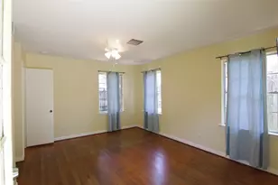 6601 Stroud Dr, Houston, TX 77074 - Photo 11