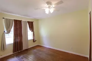 6601 Stroud Dr, Houston, TX 77074 - Photo 13