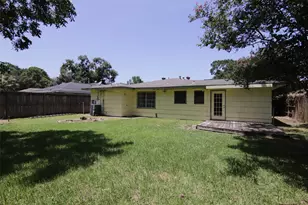 6601 Stroud Dr, Houston, TX 77074 - Photo 19