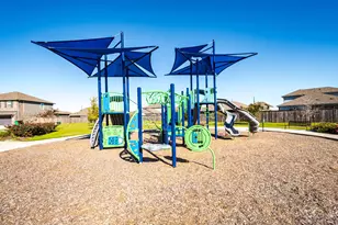 8603 Treetop Hts Dr, Baytown, TX 77523 - Photo 43