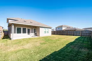 8603 Treetop Hts Dr, Baytown, TX 77523 - Photo 31