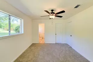 6 Sowell Ln, Huntsville, TX 77320 - Photo 17