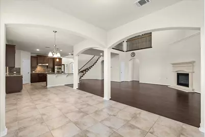 2246 Oakleaf Trail Lane, League City, TX 77573 - Photo 13