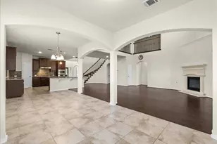 2246 Oakleaf Trail Ln, League City, TX 77573 - Photo 13
