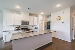 27915 Western Crk Ct, Katy, TX 77494 - Photo 9