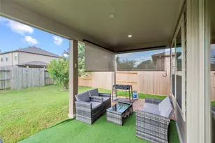 19019 Tower Rose Ct, Katy, TX 77449 - Photo 3