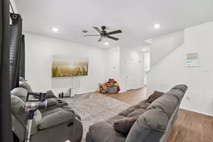 317 Euclid Ln, Uhland, TX 78640 - Photo 9