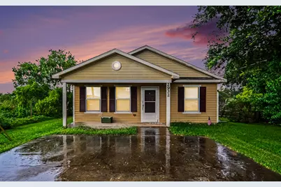2932 Shady Creek Lane, Freeport, TX 77541 - Photo 1