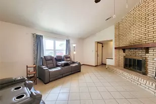 17602 Kakerglen Ct, Houston, TX 77084 - Photo 3