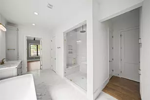 5505 Grand Lake St, Houston, TX 77081 - Photo 27