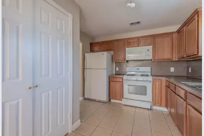 10203 Azalea Village, Houston, TX 77088 - Photo 7