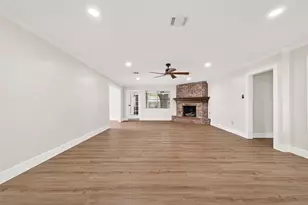 11507 Barwood Bend Dr, Houston, TX 77065 - Photo 11