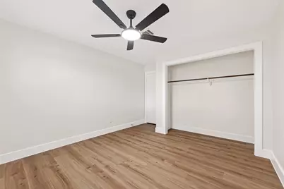 11507 Barwood Bend Drive, Houston, TX 77065 - Photo 33