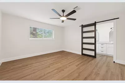 11507 Barwood Bend Drive, Houston, TX 77065 - Photo 15