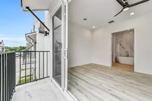 5906 St Augustine St, Houston, TX 77021 - Photo 15