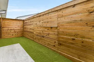 5906 St Augustine St, Houston, TX 77021 - Photo 25
