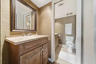 6485 Bayou Glen Rd, Houston, TX 77057 - Photo 15