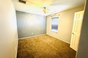 12810 Gable Wind Mill Ln, Houston, TX 77044 - Photo 7