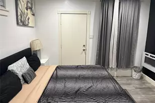 3021 Gray St, Houston, TX 77004 - Photo 9