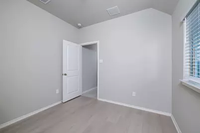 5018 Aspen Orchard Drive, Houston, TX 77066 - Photo 17